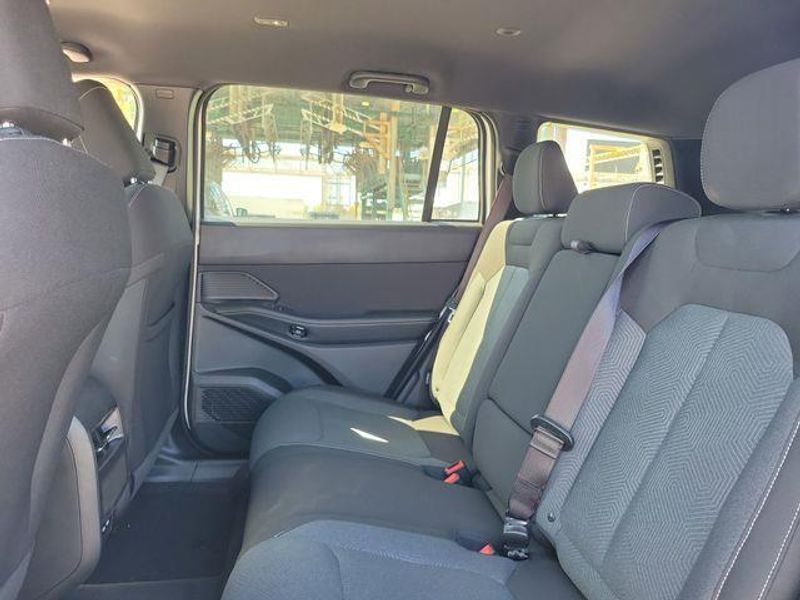 New 2026 Jeep Cherokee Laredo 4x4