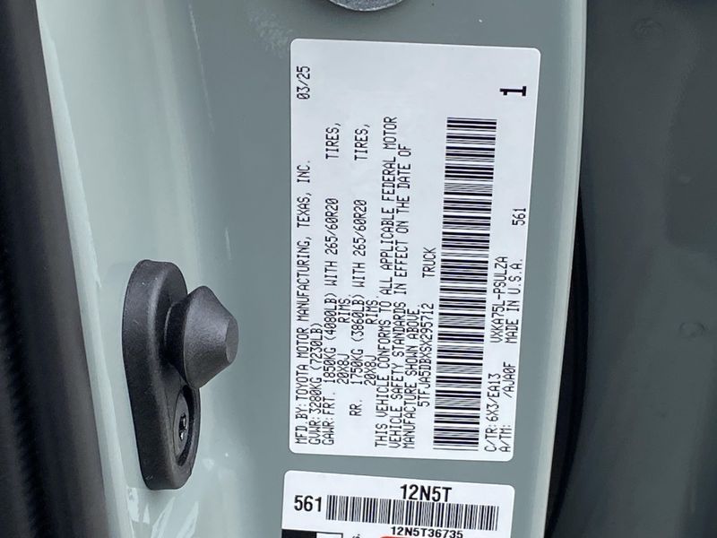 2025 Toyota Tundra LimitedImage 20