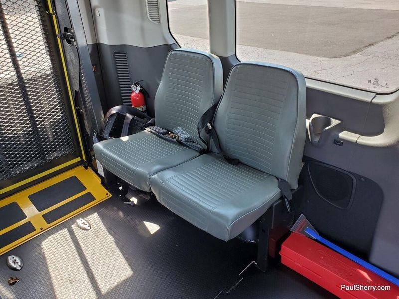 2020 Ford Transit photo 3
