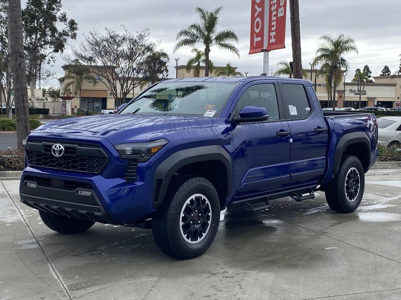 2025 Toyota Tacoma TRD Off RoadImage 6