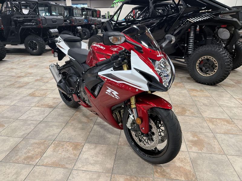 New 2027 Suzuki GSX-R750 Image 11