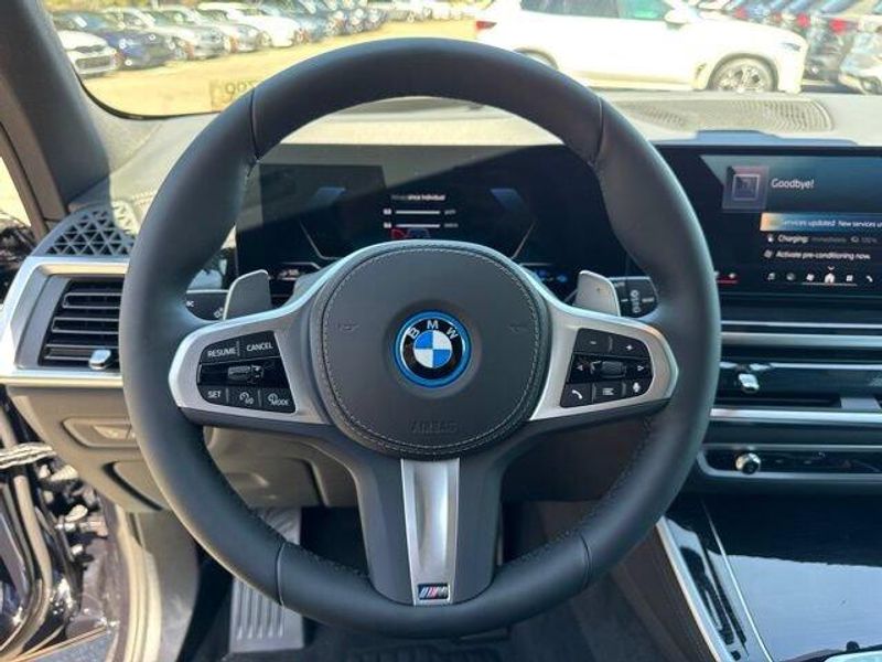 New 2026 BMW X5 xDrive50eImage 21
