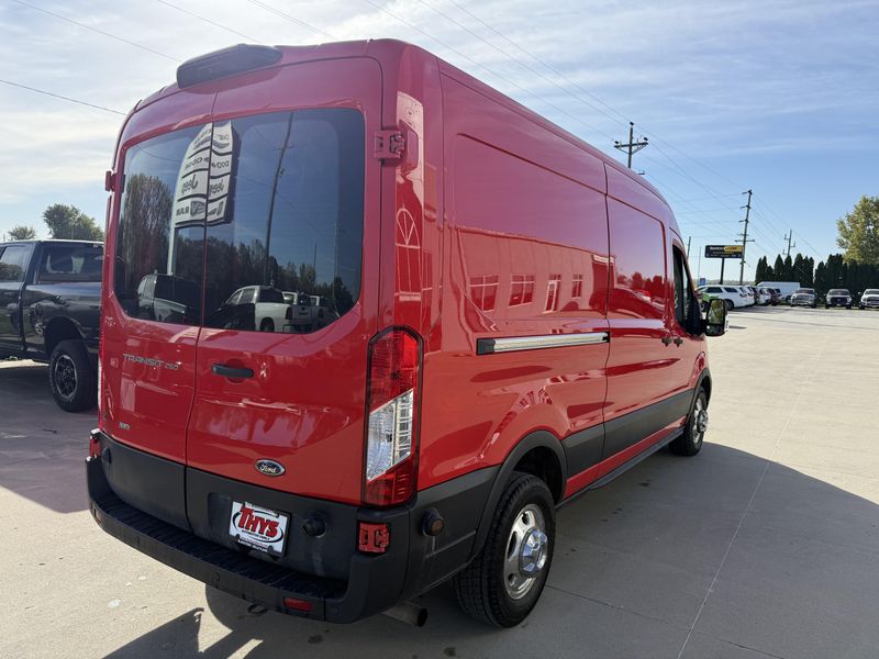Used 2021 Ford Transit Cargo Van Image 31