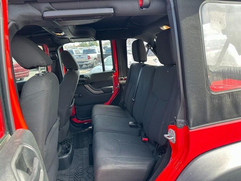 2017 Jeep Wrangler Unlimited SportImage 14