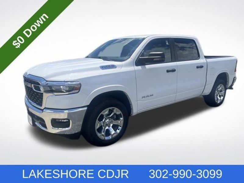 New 2025 RAM 1500 Big Horn Crew Cab 4x4 5'7' Box