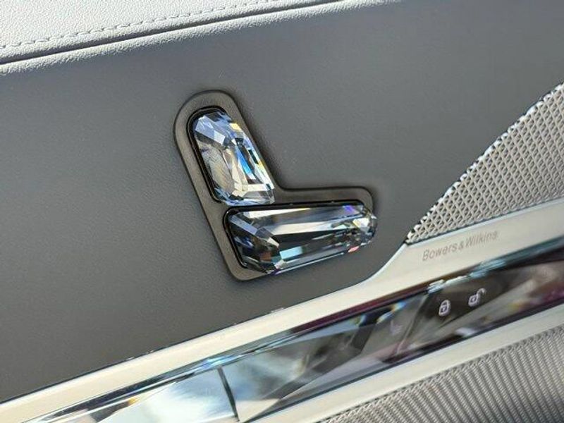 Used 2026 BMW 7 Series 750e xDriveImage 52