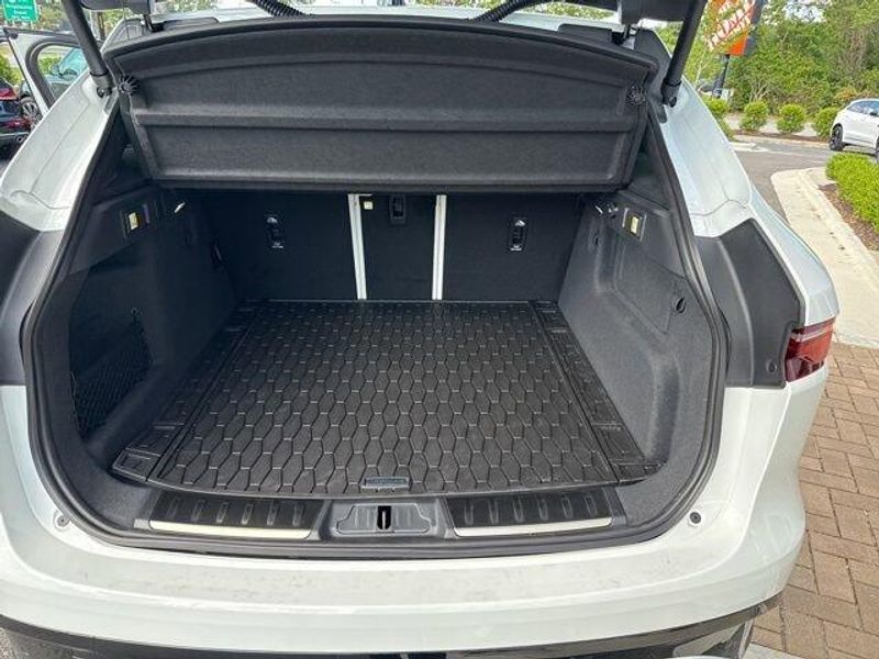 Used 2026 Jaguar F-PACE R-Dynamic S