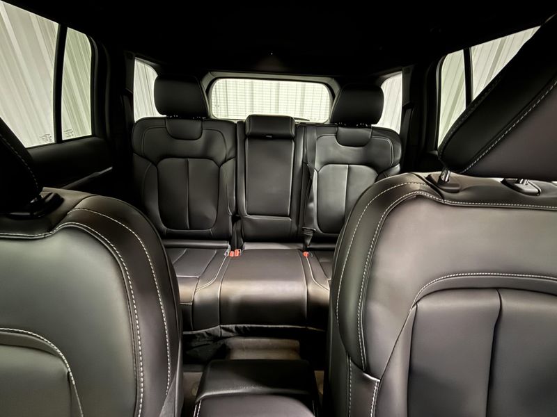 New 2026 Jeep Grand Cherokee Limited 4x4Image 27