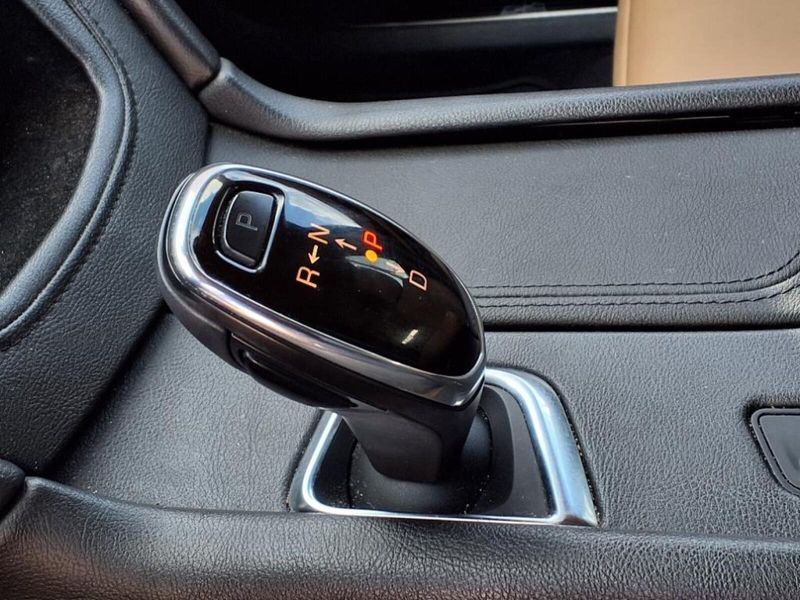 2018 Cadillac XT5 Platinum photo 18