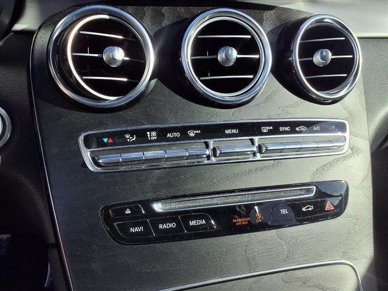 Used 2019 Mercedes-Benz GLC 300Image 22