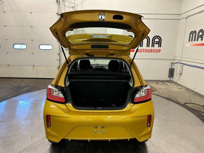 2023 Mitsubishi Mirage ESImage 15