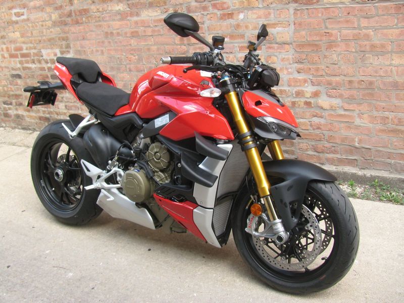 2022 Ducati Streetfighter V4 S Red  Image 3