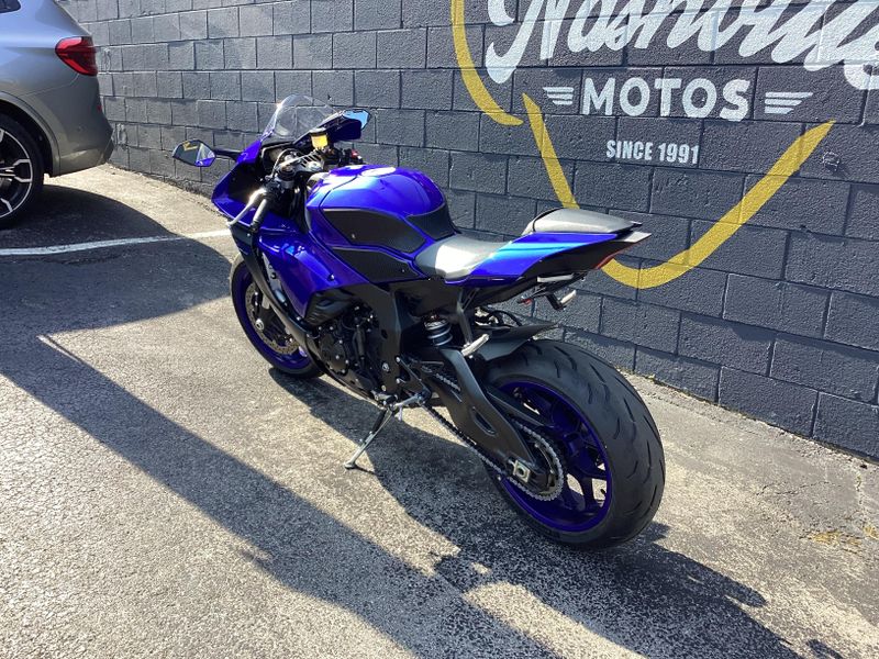 Used 2023 Yamaha YZF R1 