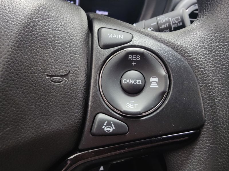 2022 Honda HR-V EX AWD w/SunroofImage 22