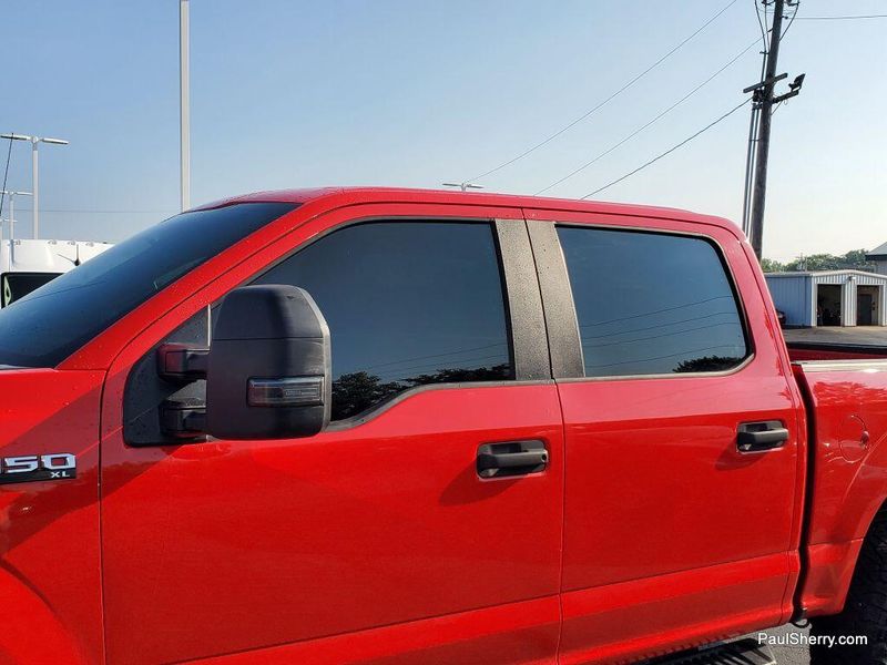 2017 Ford F-150 XLImage 10