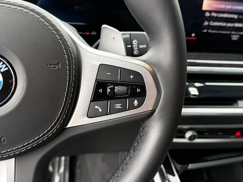 2023 BMW X7 xDrive40iImage 27