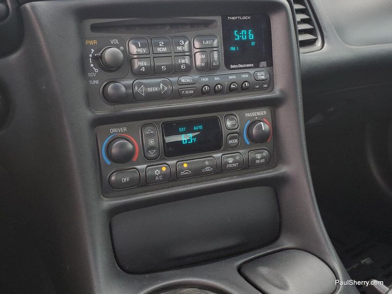 Used 2004 Chevrolet Corvette 