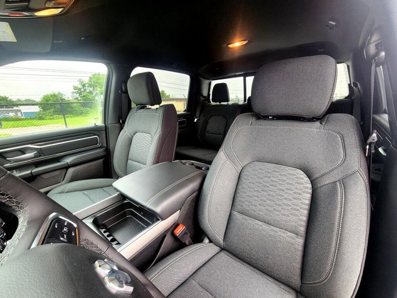 New 2026 RAM 1500 Big Horn Crew Cab 4x4 5'7' Box