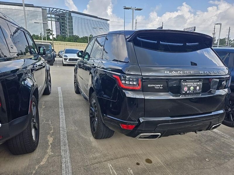 2020 Land Rover Range Rover Sport HSE DynamicImage 4