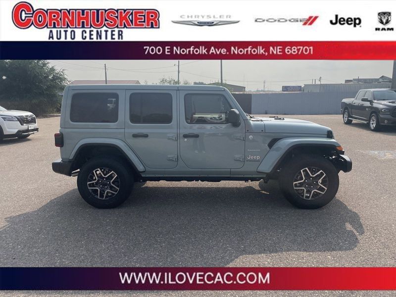 2024 Jeep Wrangler 4-door SaharaImage 1