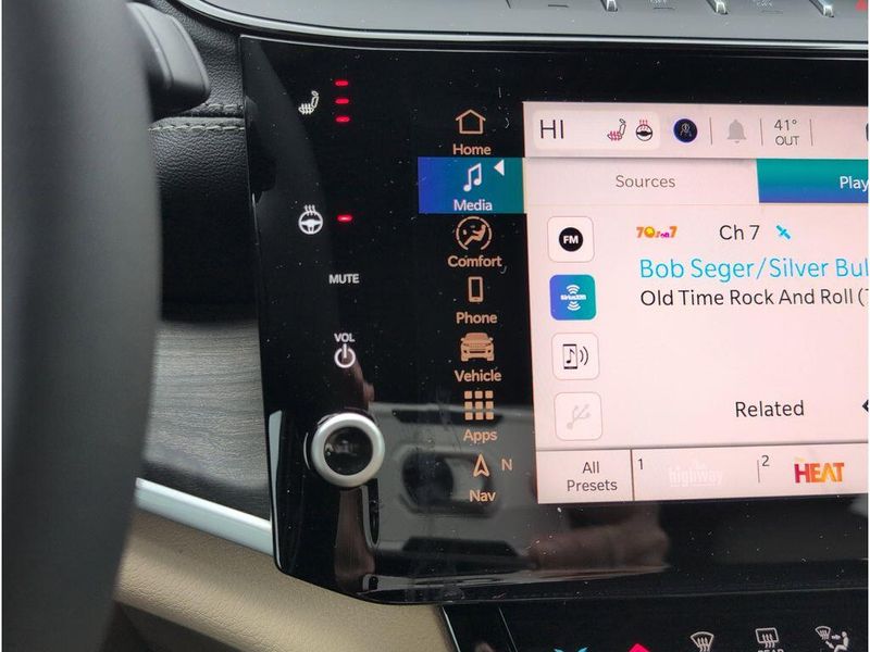 New 2026 Jeep Grand Cherokee Limited 4x2Image 16