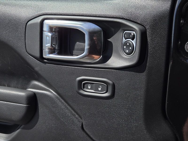New 2026 Jeep Wrangler 4-door Sport S