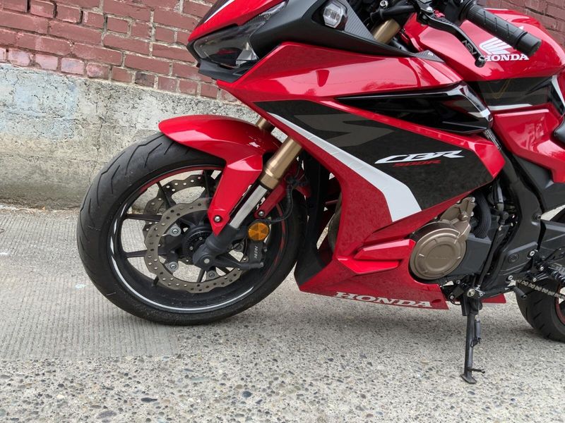 2022 Honda CBR500RA