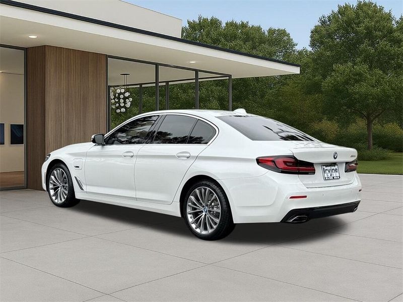 Used 2023 BMW 5 Series 530e iPerformanceImage 11