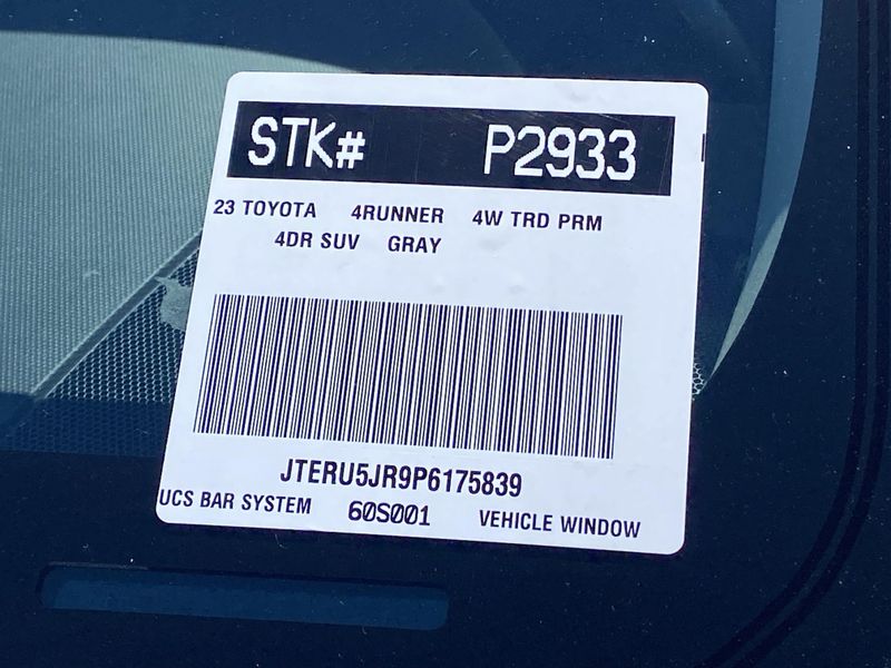 2023 Toyota 4Runner TRD Off-Road PremiumImage 34