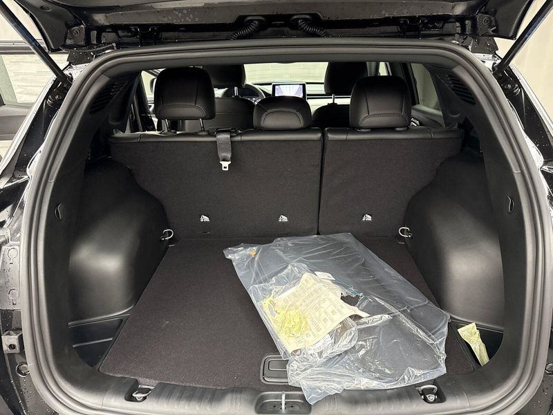 New 2025 Jeep Compass Limited 4x4Image 19