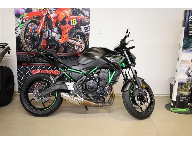 Used 2023 Kawasaki Z650 ABS Image 3