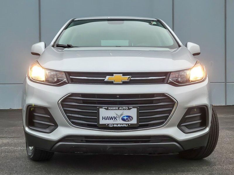 2017 Chevrolet Trax LS photo 4
