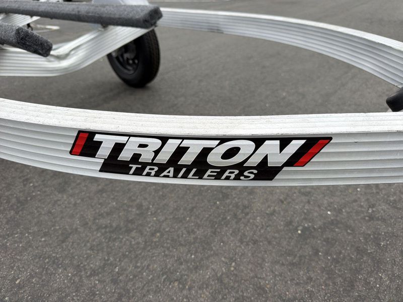 New 2026 Triton ELITE WCI PWC TRAILER W&sol; ALUMINUM WHEELS Image 21