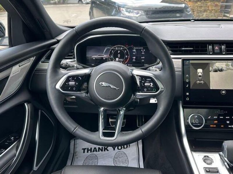 2024 Jaguar XF R-Dynamic SE
