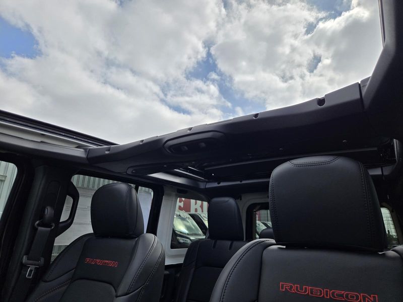 New 2026 Jeep Wrangler 4-door Rubicon X