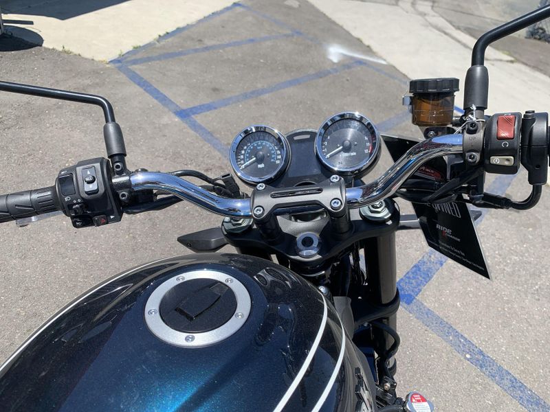 Used 2022 Kawasaki Z900RS ABS Image 16