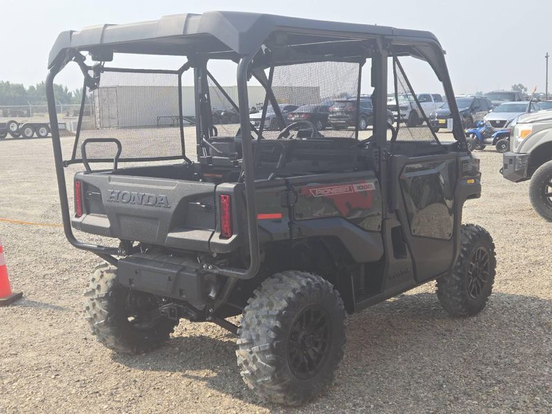 New 2026 Honda PIONEER 10005 DELUXE 