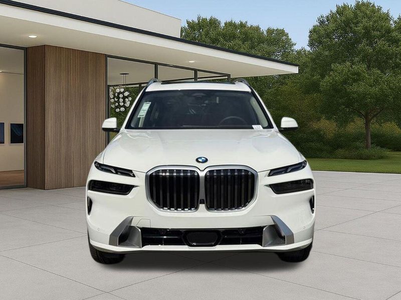 New 2026 BMW X7 xDrive40iImage 4