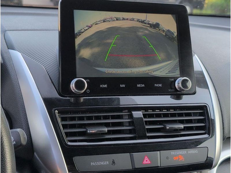 Used 2024 Mitsubishi Eclipse Cross Image 15