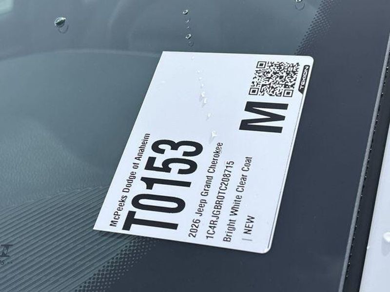 New 2026 Jeep Grand Cherokee Limited 4x2Image 23