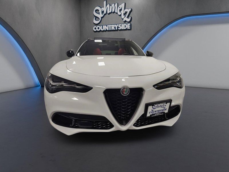 Used 2024 Alfa Romeo Stelvio Sprint AWD w/Sunroof/NavImage 3