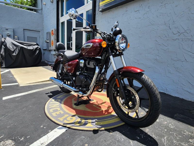 New 2024 Royal Enfield METEOR 350 Image 9