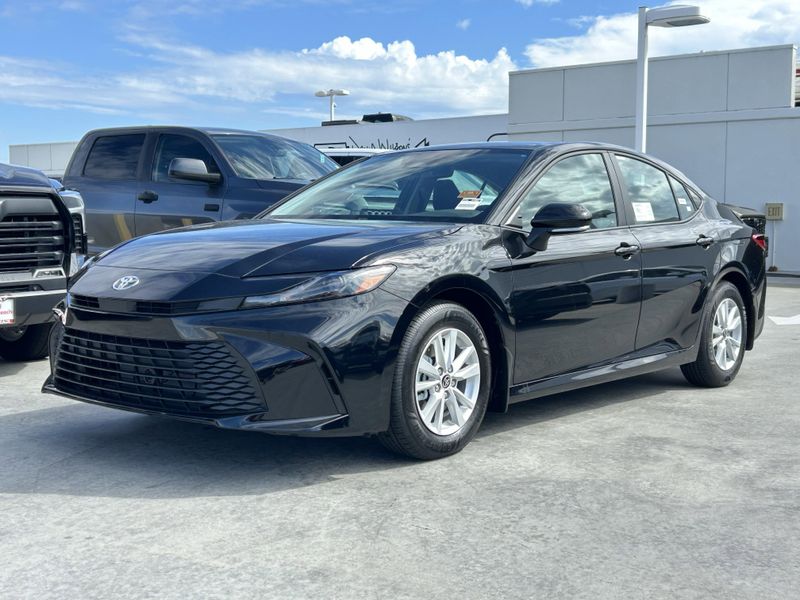 New 2025 Toyota Camry LEImage 6