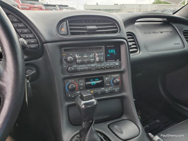 Used 2004 Chevrolet Corvette 