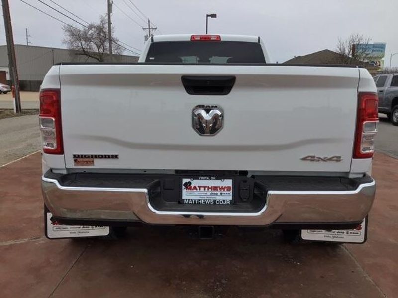 2024 RAM 3500 Big Horn Crew Cab 4x4 8