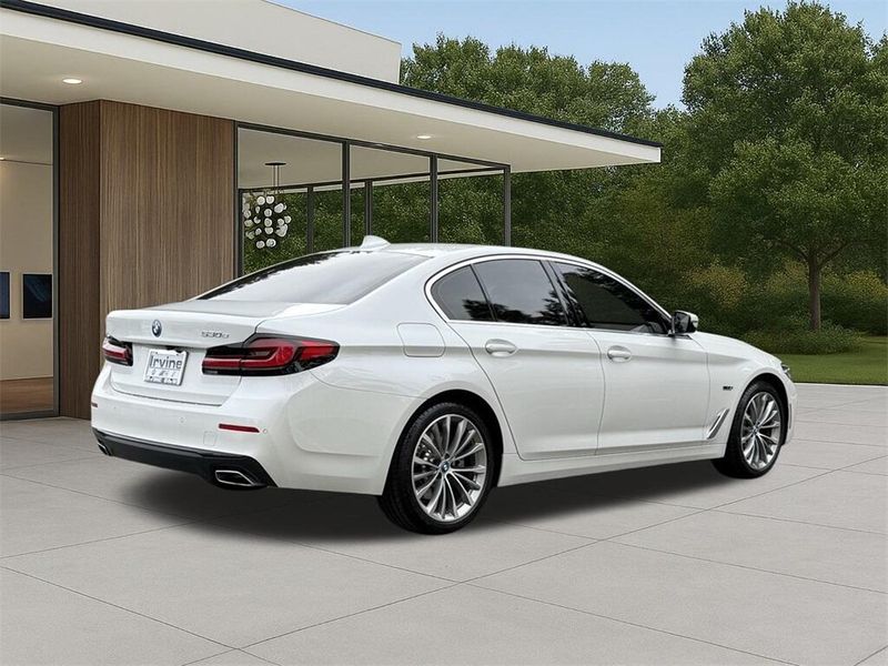 Used 2023 BMW 5 Series 530e iPerformanceImage 8