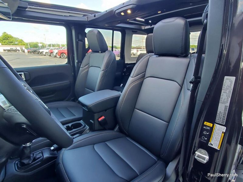 New 2026 Jeep Wrangler 4-door Sahara