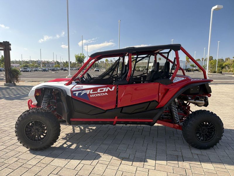 New 2026 Honda TALON1000R4 FOX LIVEVALVE Image 14