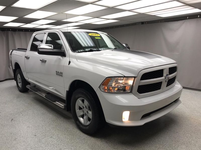 Used 2017 RAM 1500 ExpressImage 5
