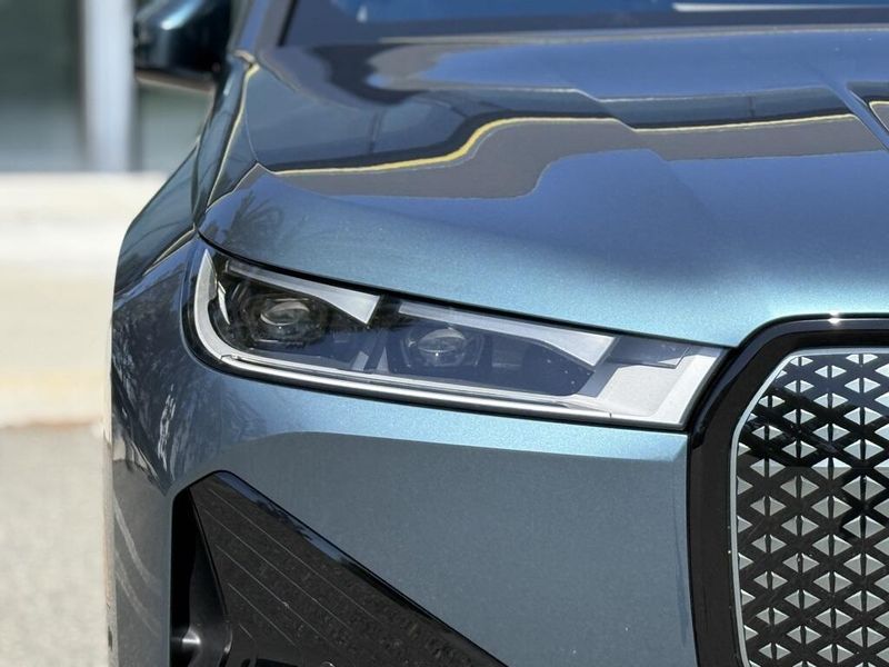 2025 BMW iX xDrive50Image 12